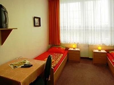 Gaststaette & Pension Am Tanger プレンツラウ 部屋 写真